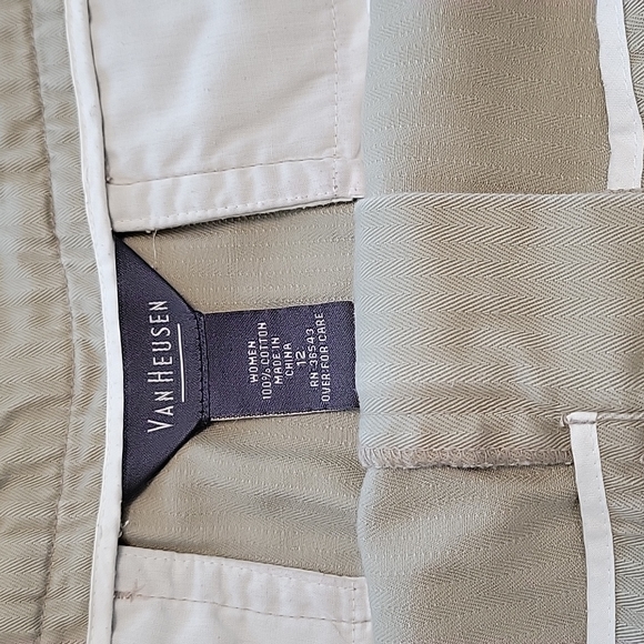 Van Heusen cotton skirt, light sage green, size 12, woven stripes, rear pockets, - Picture 3 of 3